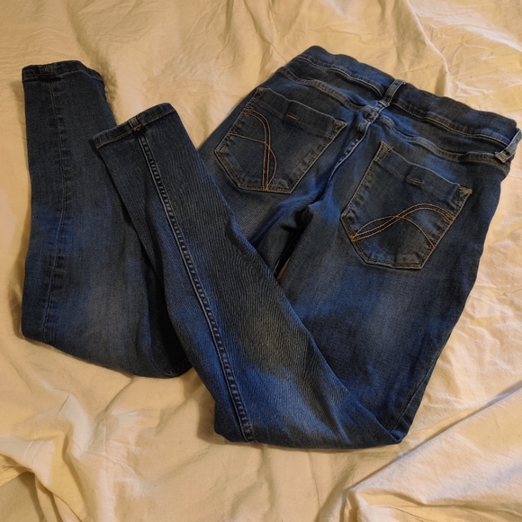 Jeans - Picture 4 of 5